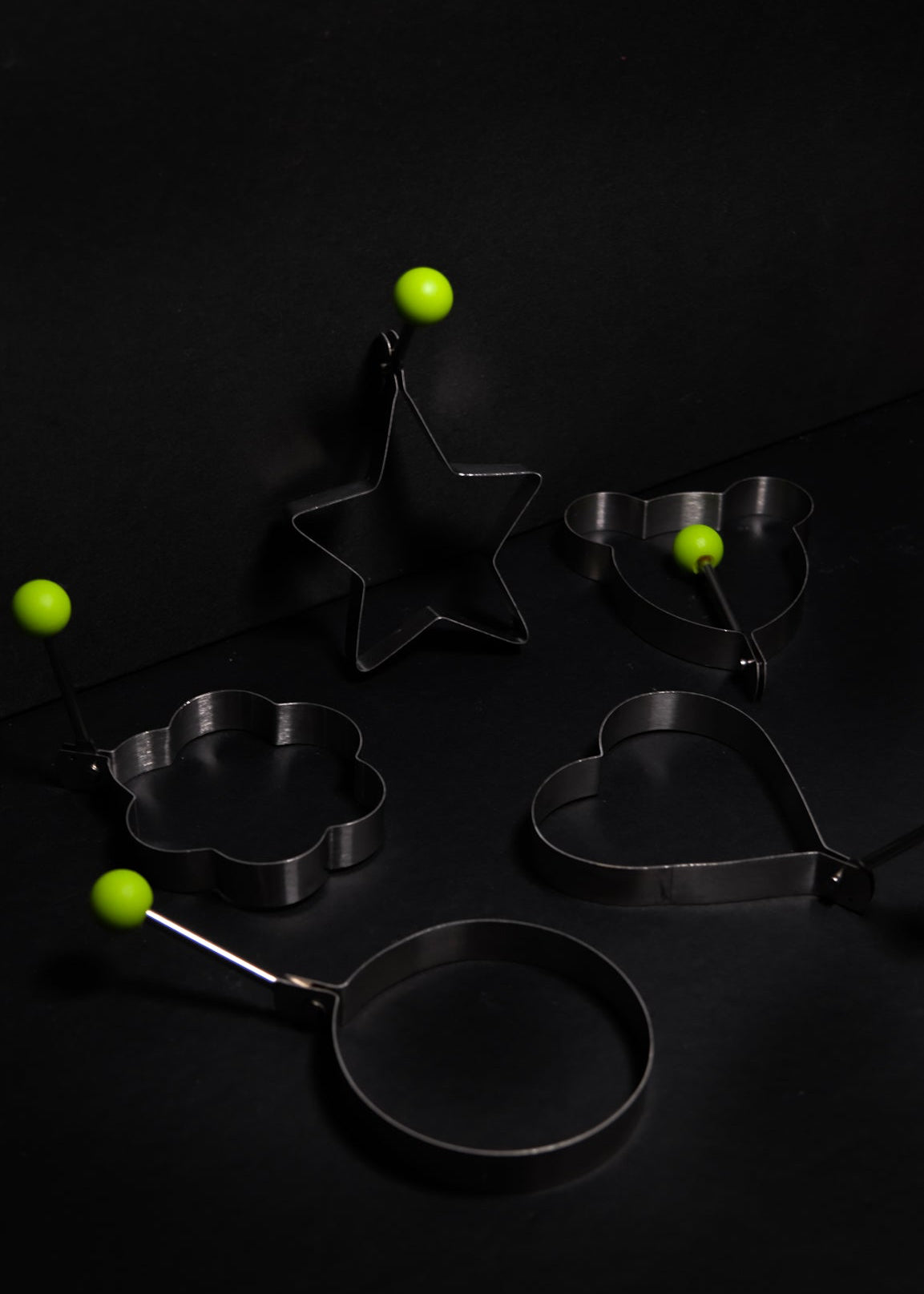 Lot de 5 moules de formes différentes - Five