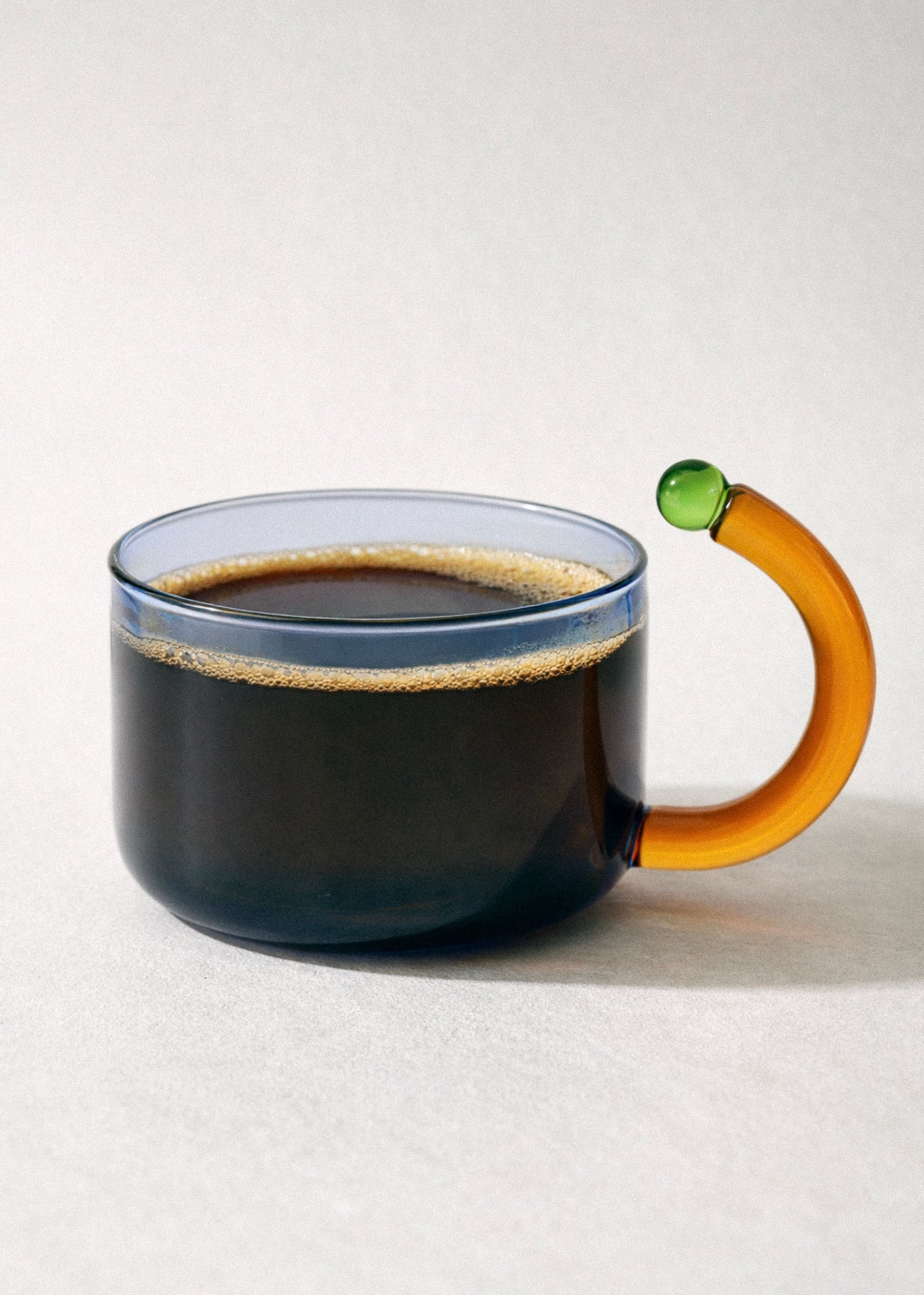 Tasse en verre contrastée – Bloom