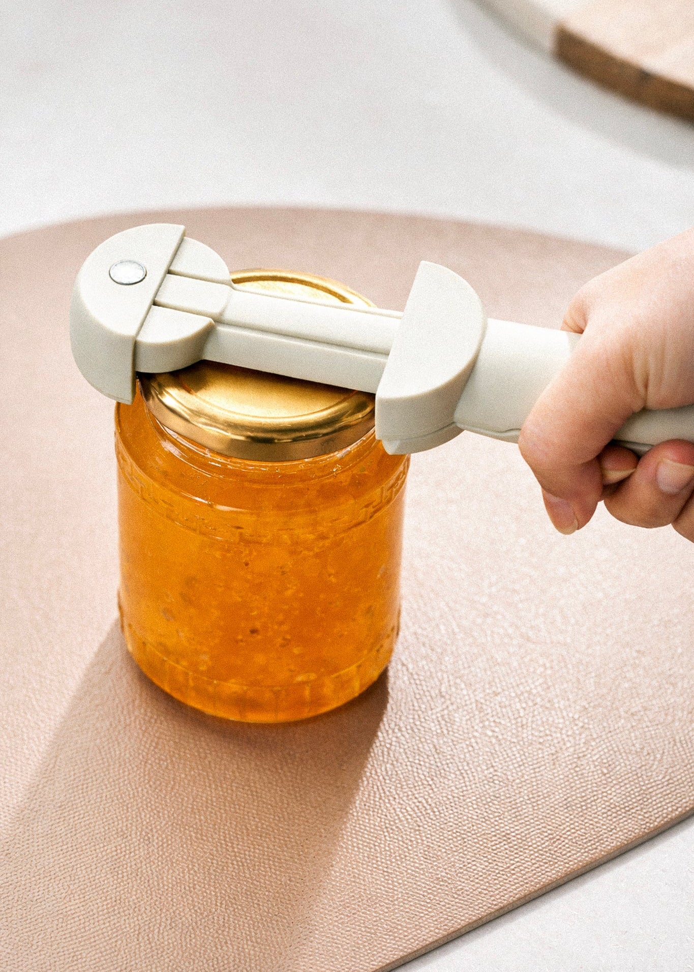 Ergonomic, non-slip jar opener – Easy Grip 